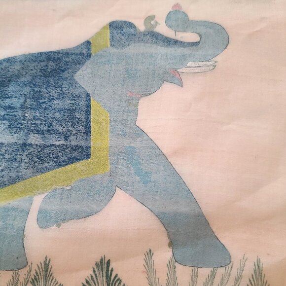 Vtg Hand Painted Elephant on Peach Silk Fabric Indian Art Unmounted 14"W X 10"H - Picture 4 of 4